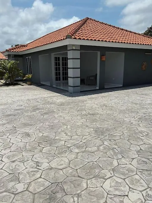 House With Pool In Santa Cruz Villa 0*,