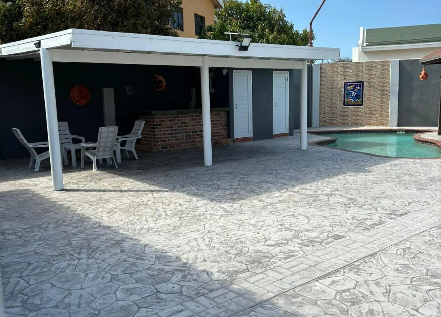House With Pool In Santa Cruz Villa